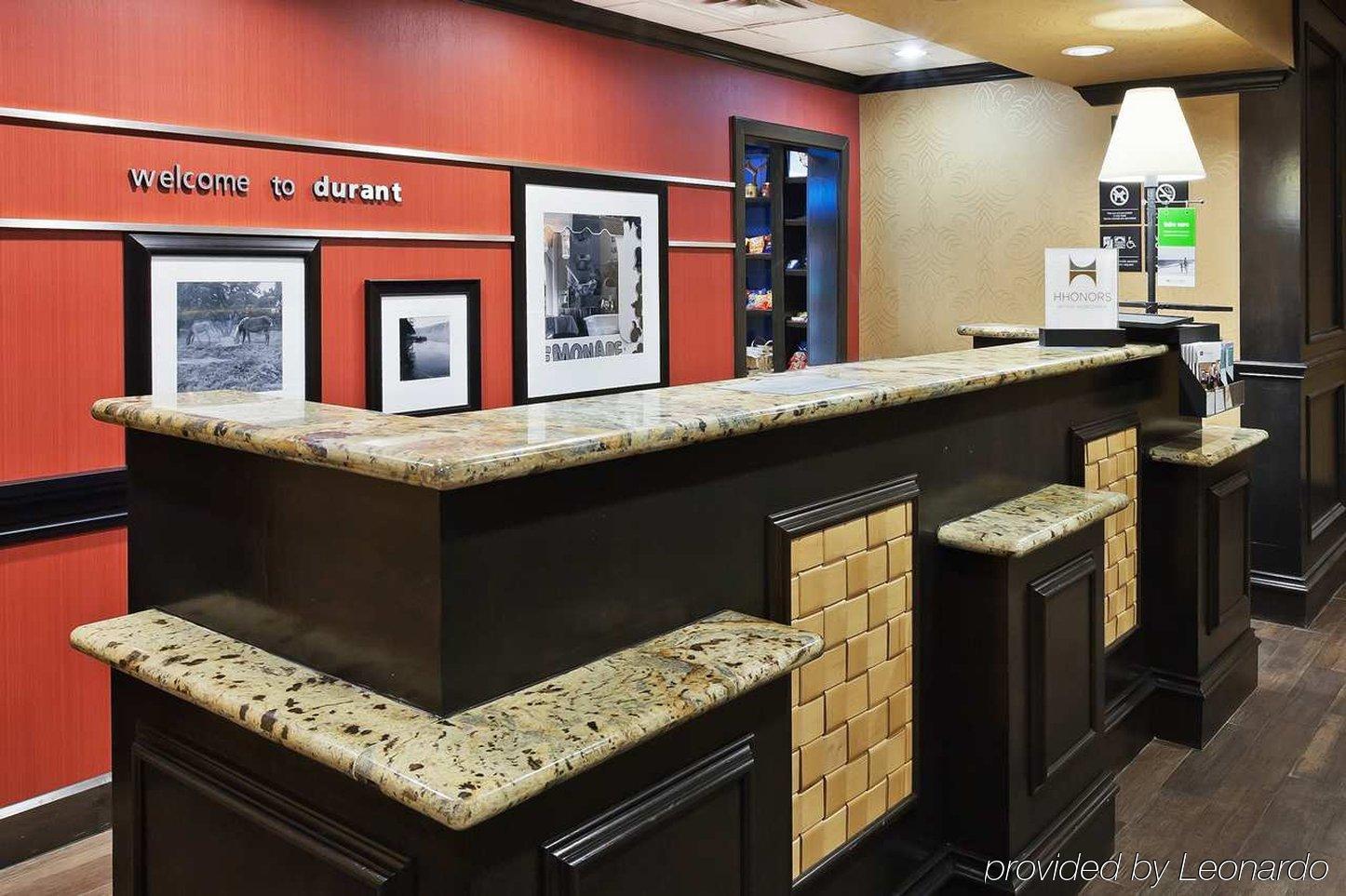 Durant Inn & Suites Interior photo